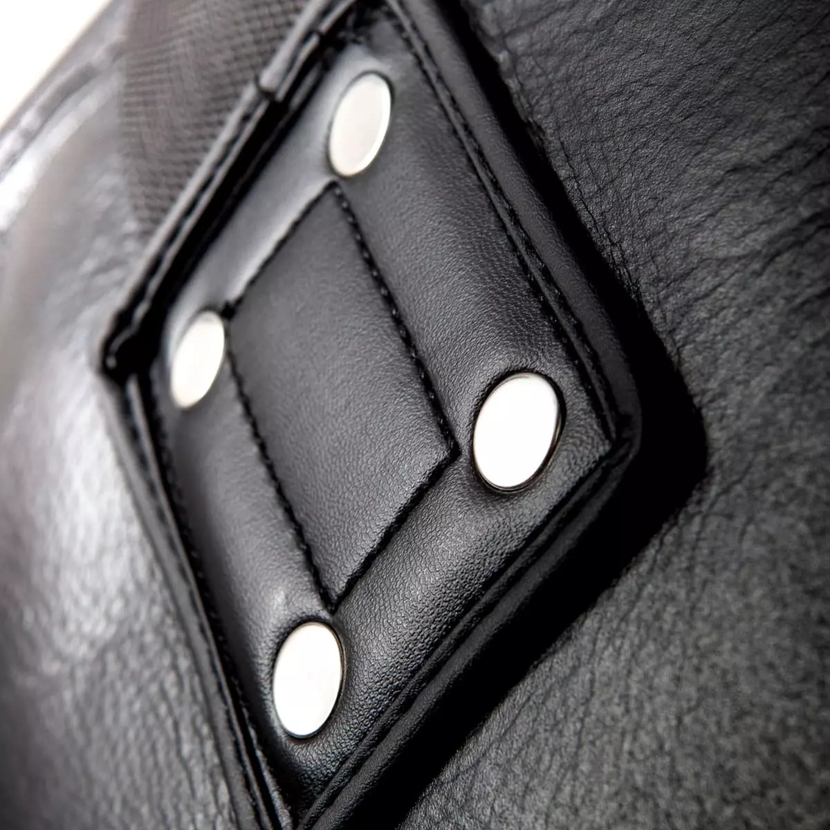EL41023-sac-de-frappe-elion-noir-cuir50-kg