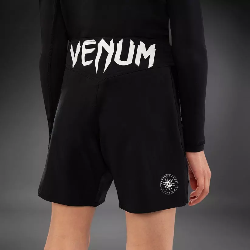 short-pour-combat-venum-light-enfant-noir