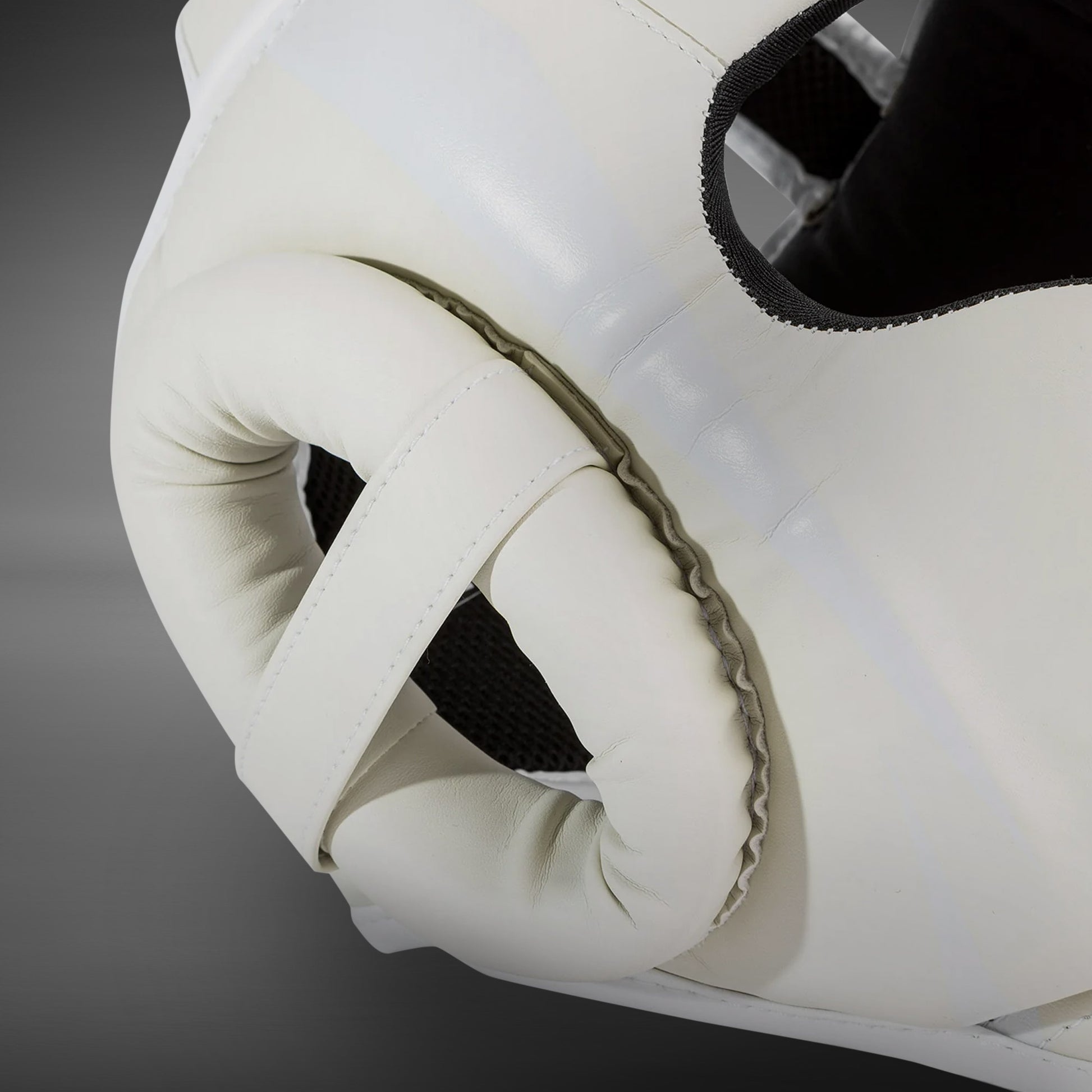 casque-de-boxe-venum-elite-blanc