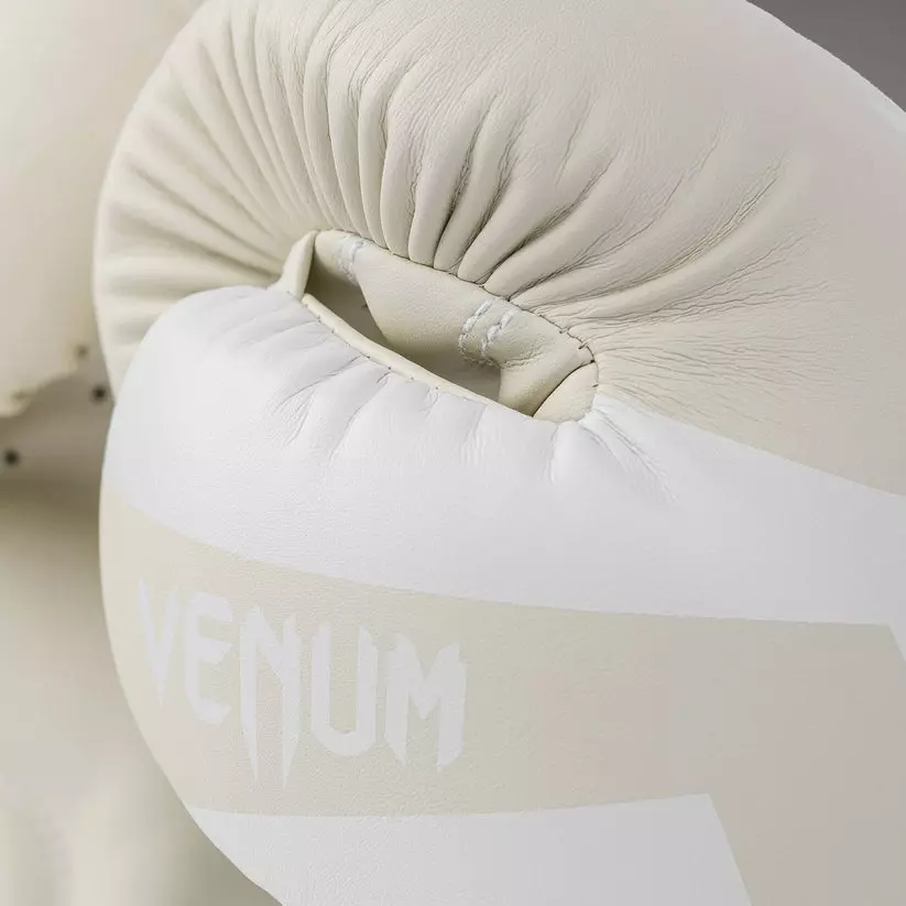 gants-de-boxe-venum-elite-ivoire-et-blanc