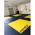 tatami-puzzle-noir-et-jaune
