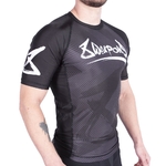 rashguard-8weapons-strike-noir