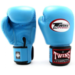 gants-de-boxe-twins-bleu-ciel