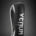 protege-tibia-venum-challenger-noir-argent
