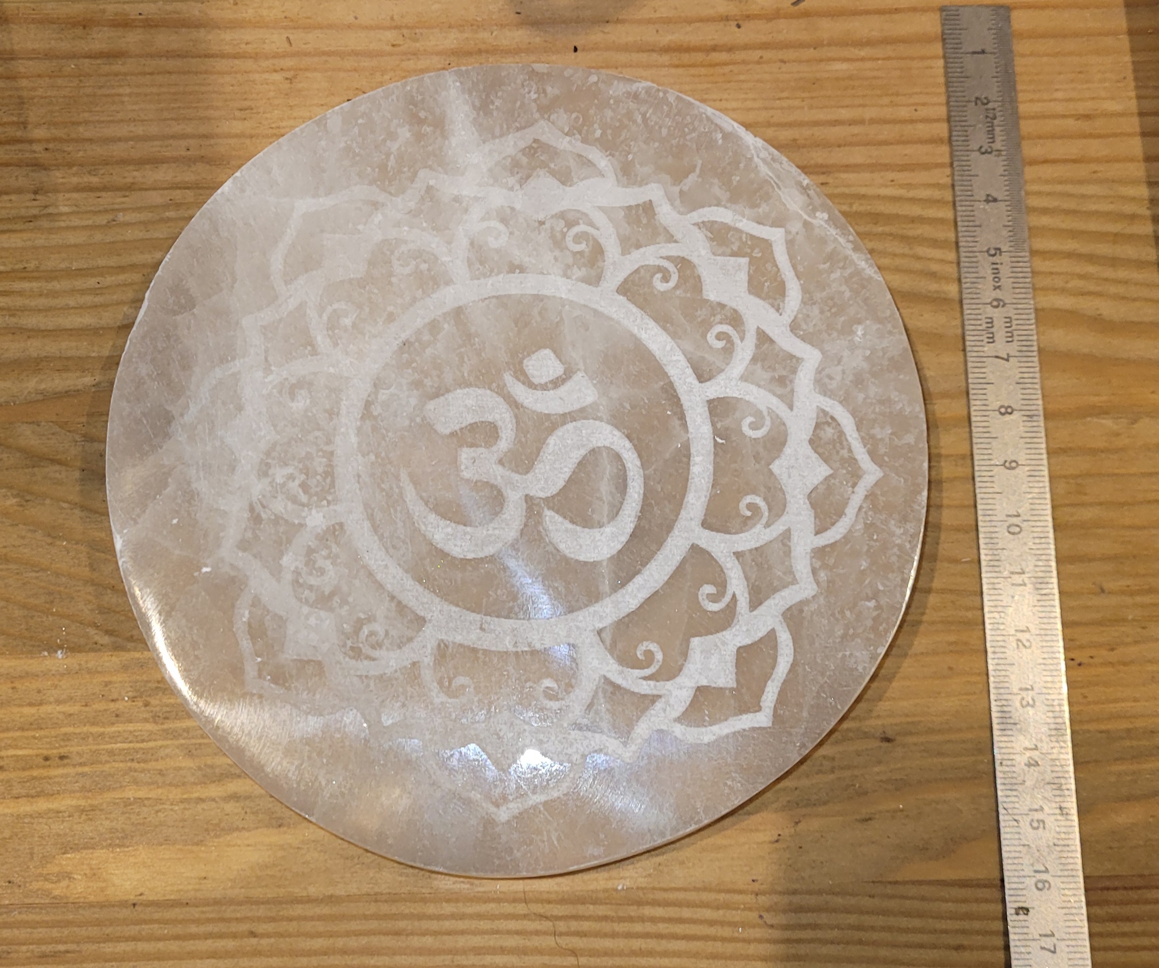 MANDALA + OM SELENITE 14 CM