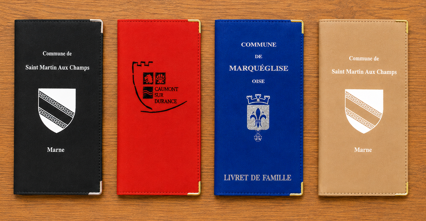 etui-livret-famille-personnalise-nubuck-bleu-nuit-ocean-cannelle-pivoine