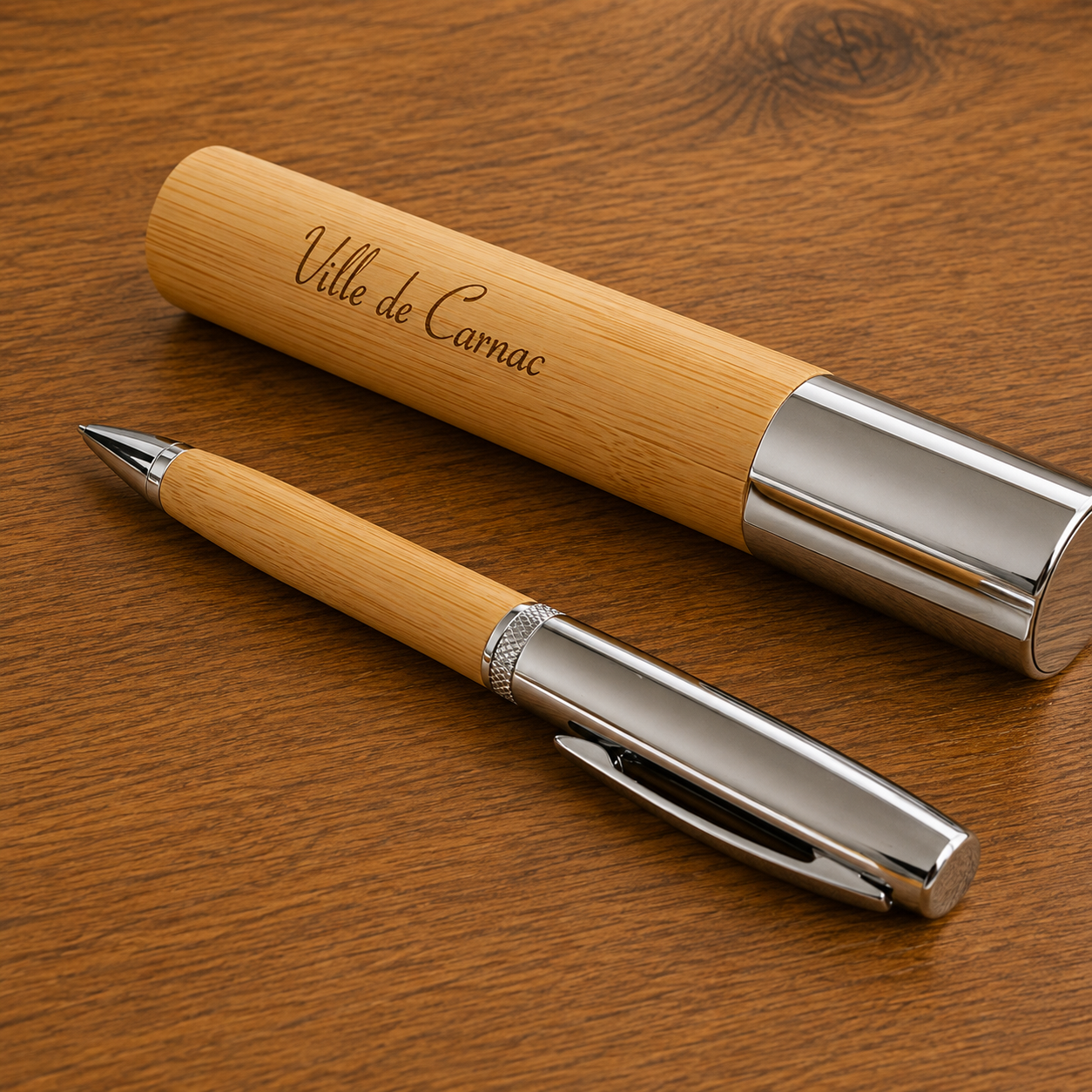 stylo-bille-bambou-ecrin-cylindrique-mairie