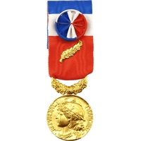 Médaille d'or du travail gravée