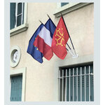 Drapeau anti-enroulement mairie