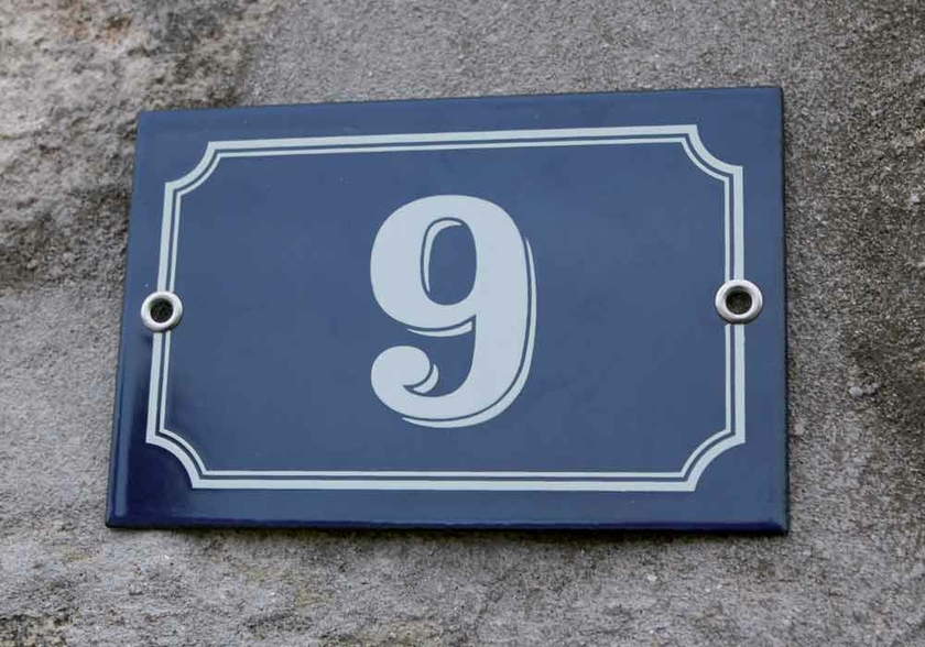 Plaque de numéro de rue, numéro de maison