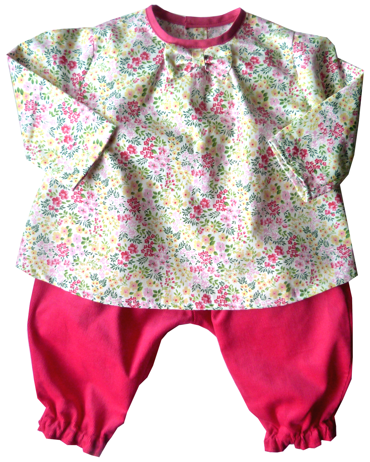 corsage imprimé fleurs et pantalon bébé rose