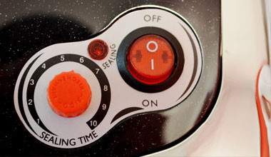 sausages-made-simple-sico-food-saver-vacuum-machine-chrome-vacuum-power-function-and-sealing-dial-large