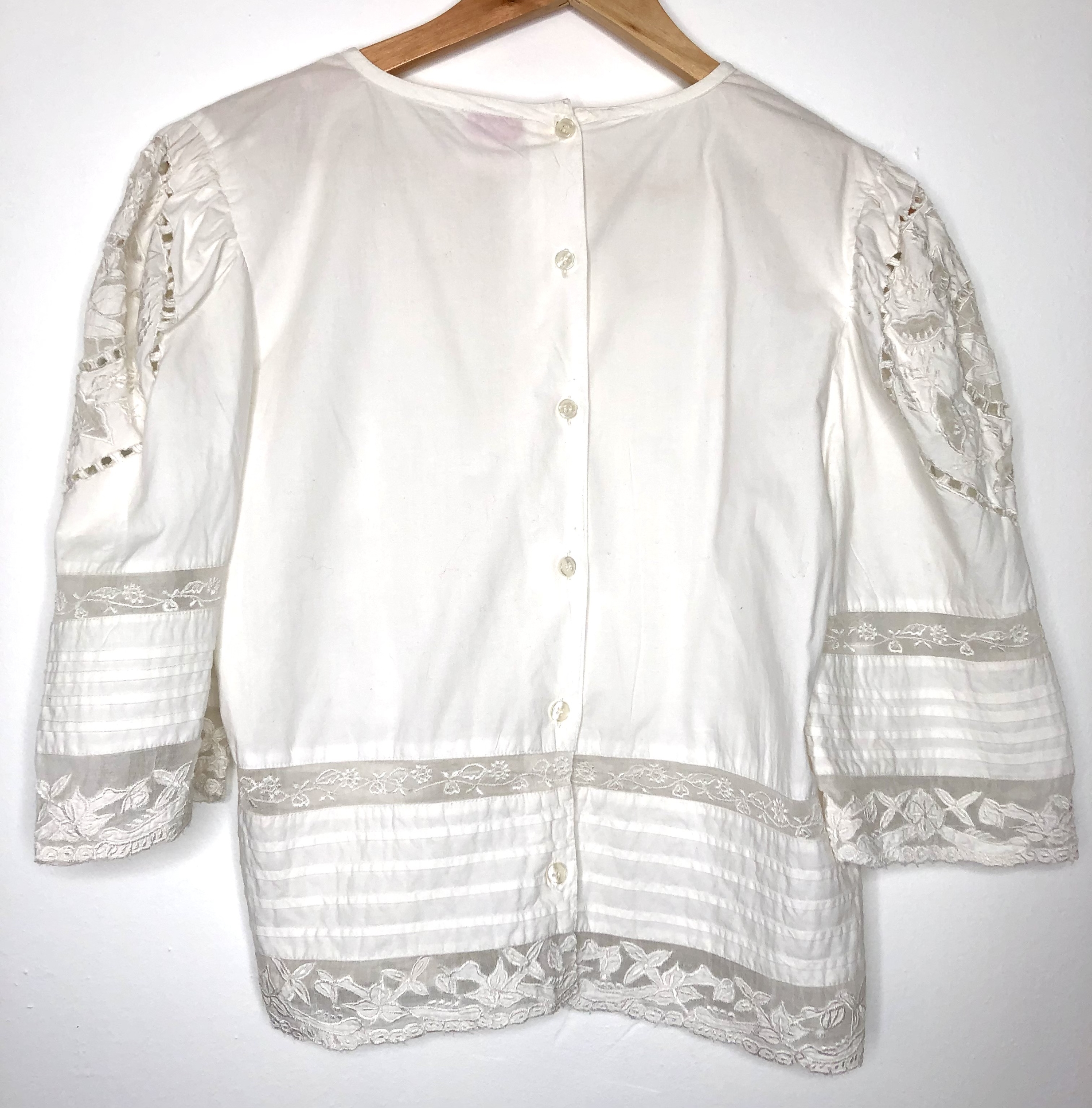 blouse romantique vintage dos 3