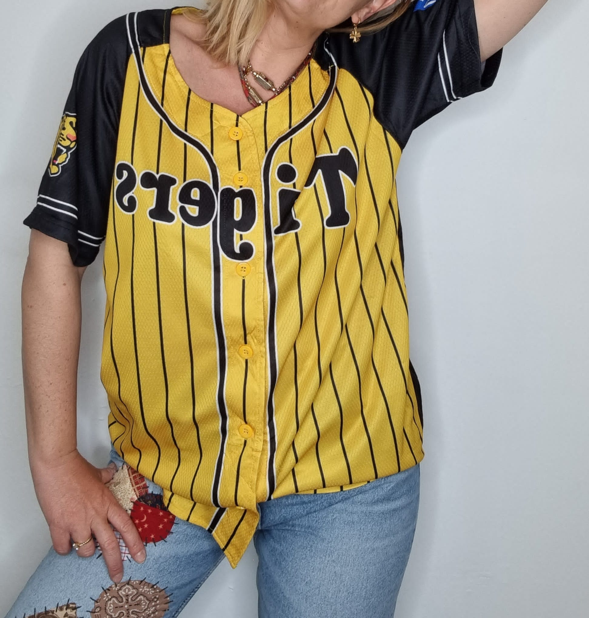 BASEBALL JAUNE ET NOIR PORTE 2