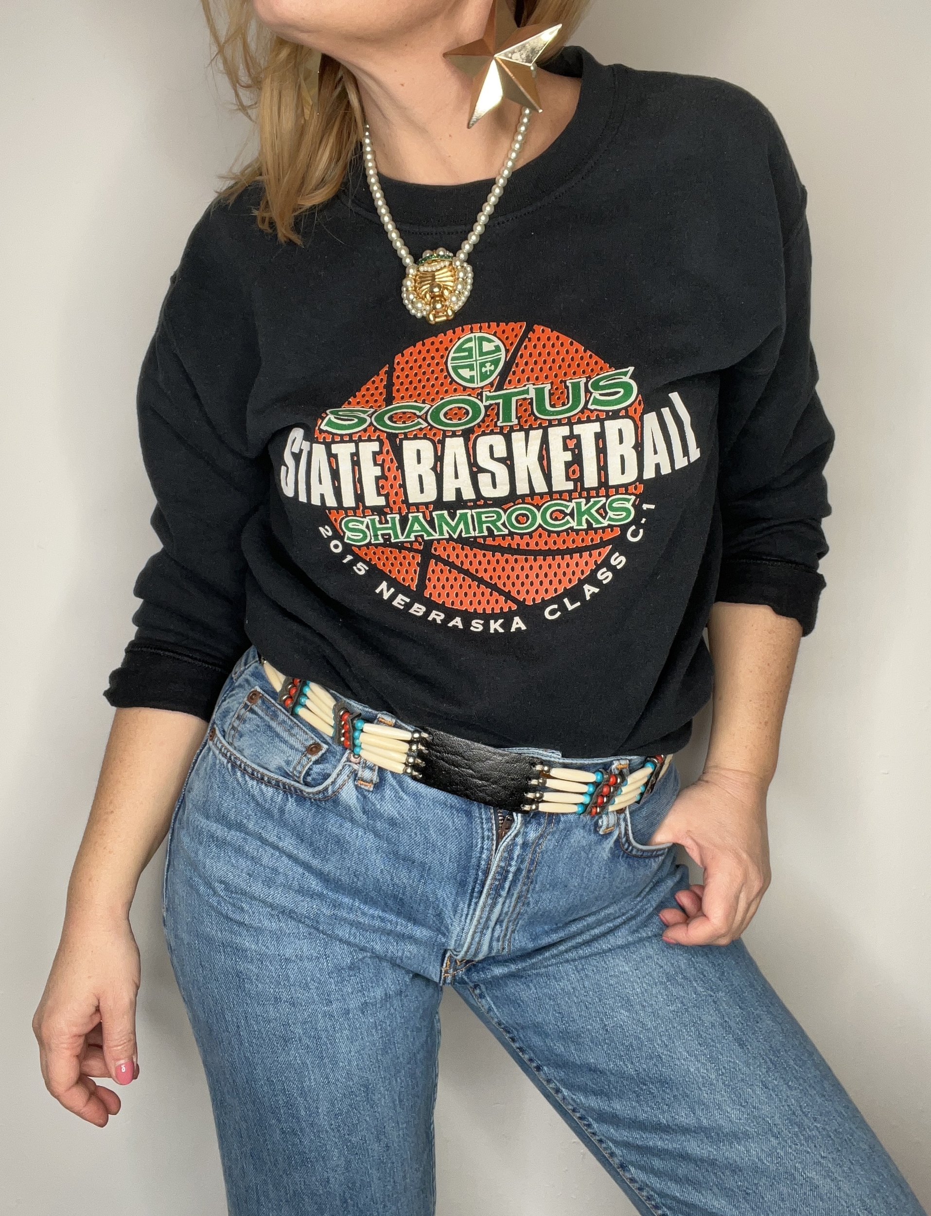 sweat basket ball vintage porté 2