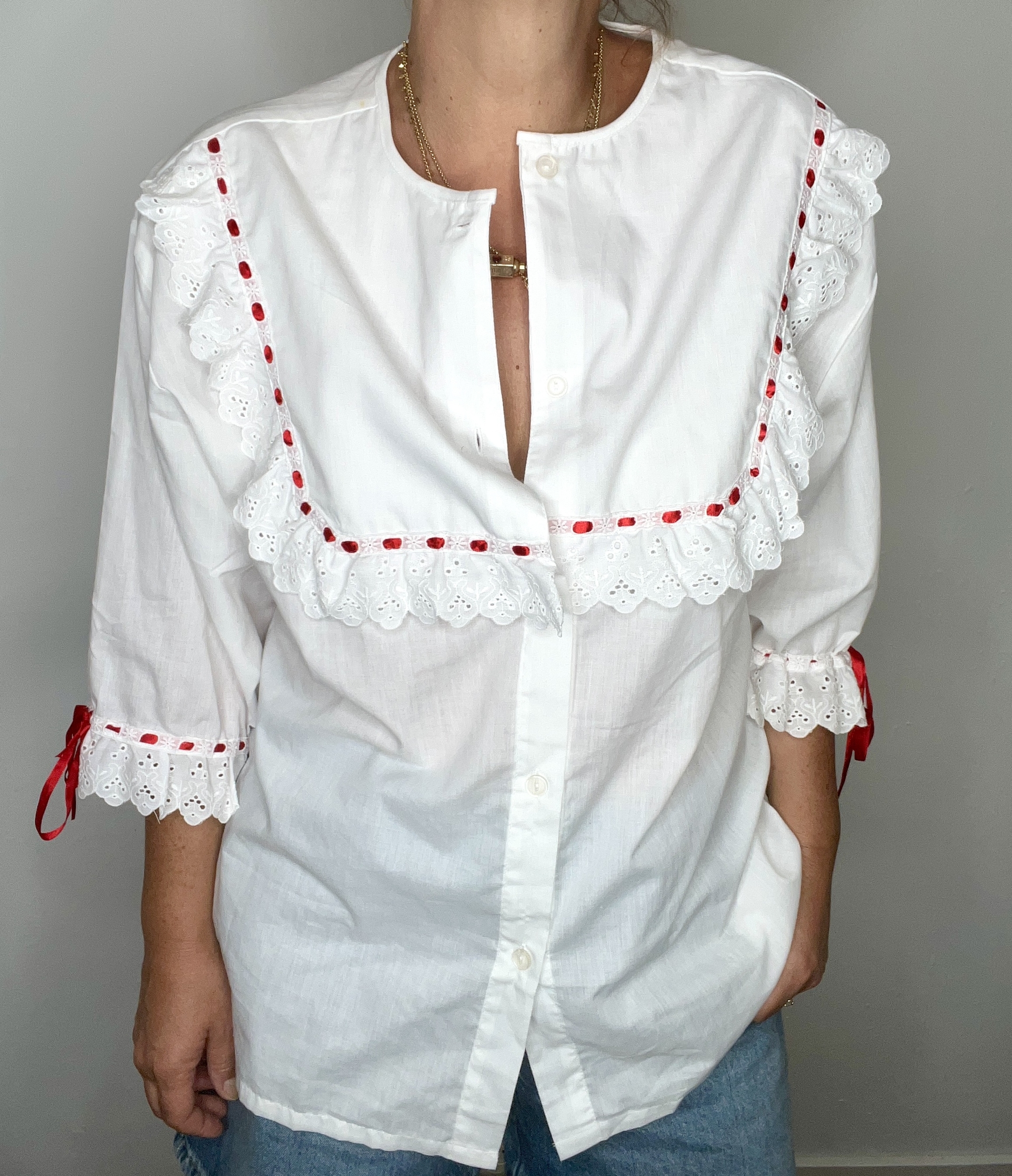 BLOUSE VINTAGE DENTELLE 2
