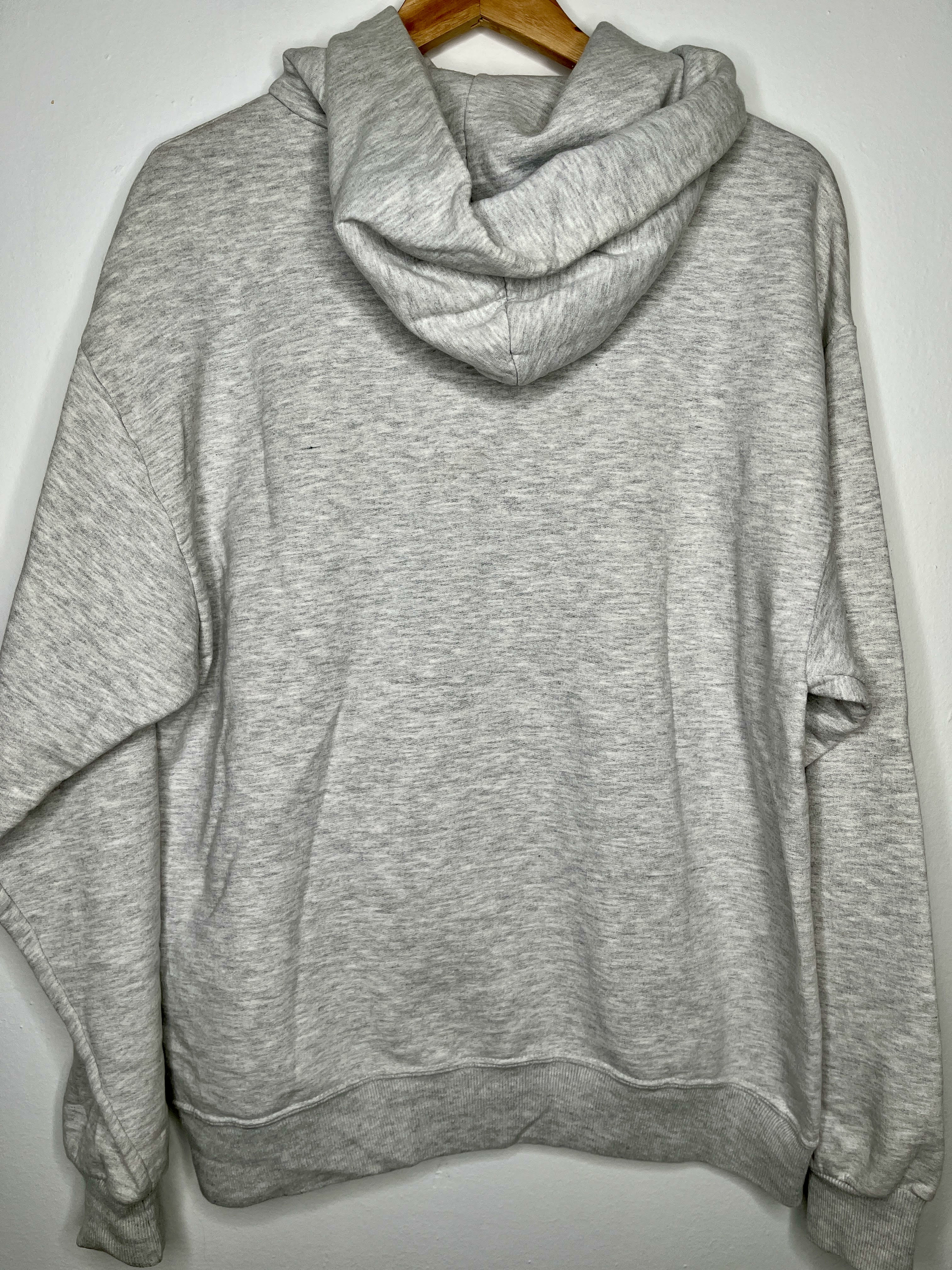 hoodie holy cross 3