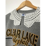 sweat vintage col dentelle détail