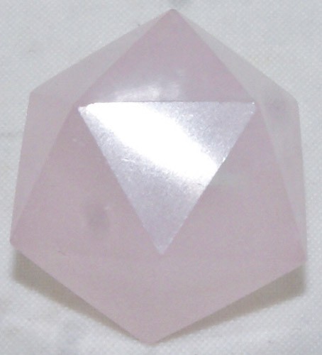 3624-icosaedre-quartz-rose-20-a-25-mm
