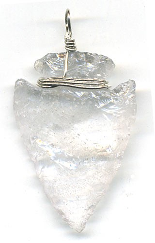 3576-pendentif-fleche-cristal-de-roche