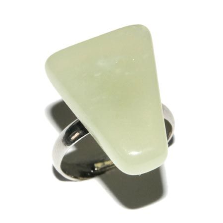 5098-bague-jade-femme-corps-et-ames