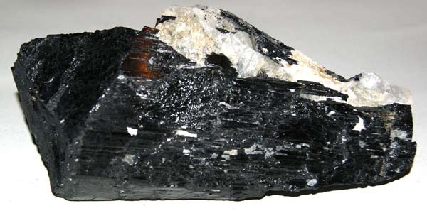 3125-tourmaline-noire-brute-bloc-entre-350-et-450-grs