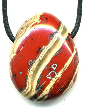 3018-pendentif-jaspe-rouge-avec-cordon