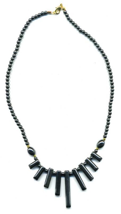 1901-collier-hematite-pure-egyptien