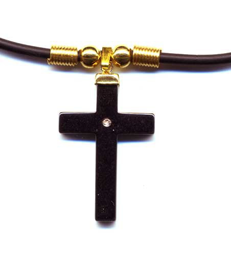 1881-collier-hematite-croix