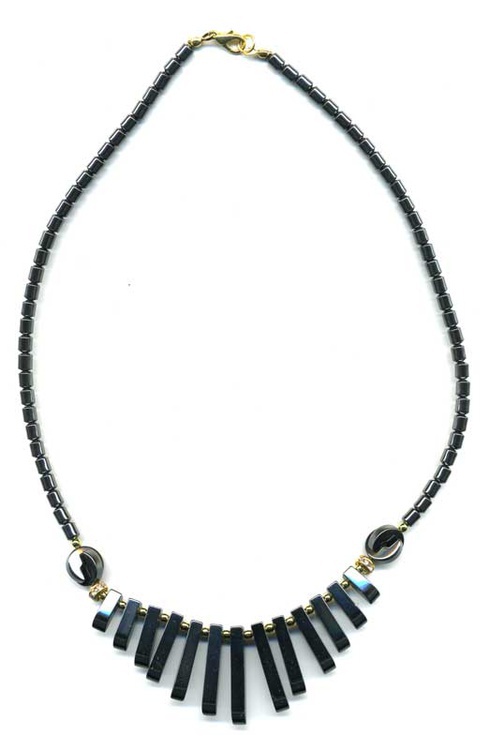 758-collier-hematite-egyptien