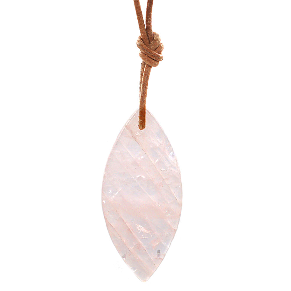 PU-Collier-quartz-rose-pierre-et-bien-etre-modèle-1