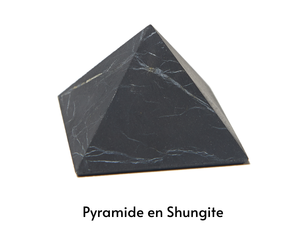 pyramide en shungite
