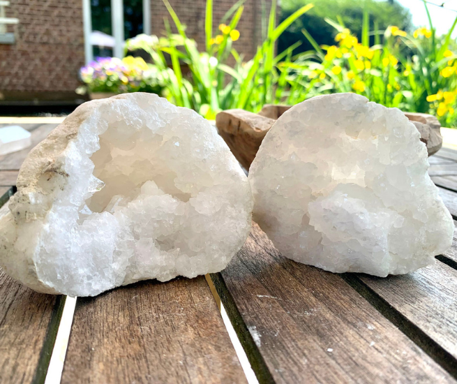 Voir les géodes en Cristal de roche
