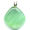 3183-pendentif-calcite-verte-extra-avec-beliere-argent