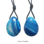 8031-pendentif-agate-bleue-avec-cordon