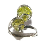 6655-bague-peridot-saturne-duo-femme