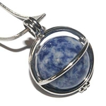 6298-pendentif-quartz-bleu-boule-20mm-en-cage