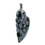 2735-pendentif-obsidienne-neige-40x15-mm-en-aile-d-ange