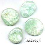 5822-prehnite-en-pierre-plate