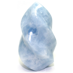 Pièce-unique-Calcite-bleue-forme-flamme-1,42Kg