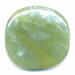 pierre-plate-en-jade
