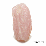 Pièce-unique-Quartz-rose-une-face-polie-en-bloc-de-forme-libre-à-poser-de-385g-4