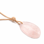 PU-Collier-quartz-rose-pierre-et-bien-etre-modèle-2.3