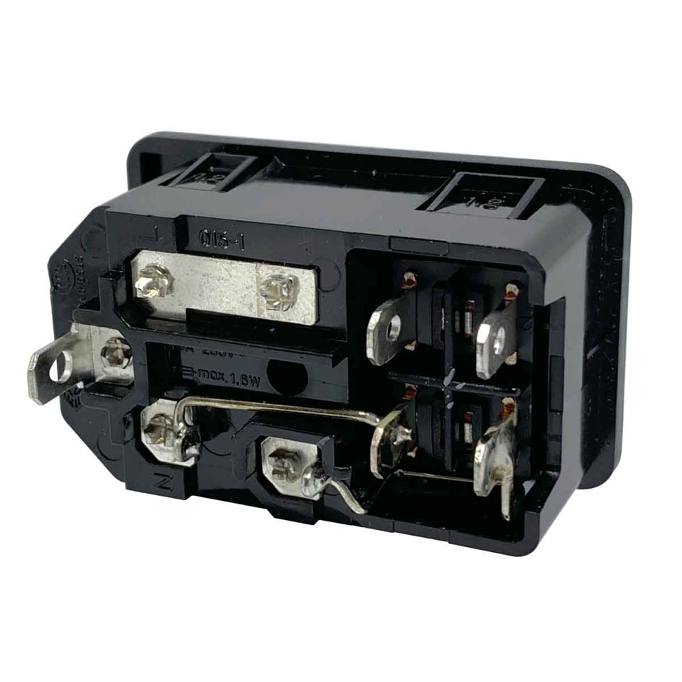connecteur IEC interrupteur 0717-1S-12N arrière