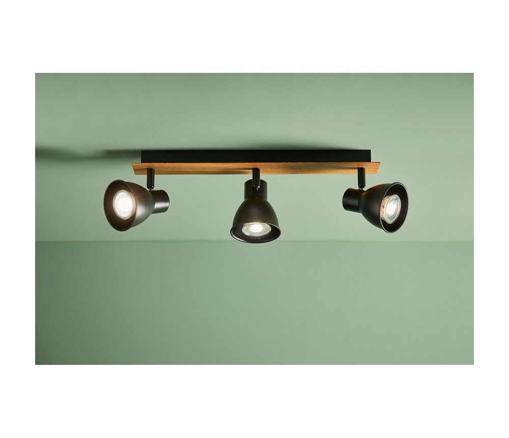 spot-rampe-en-metal-3-abat-jours-indus-noir-atelier-35353_35353_SITU01_WEB
