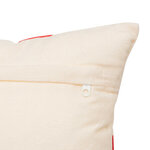 Coussin avec nœud rouge1