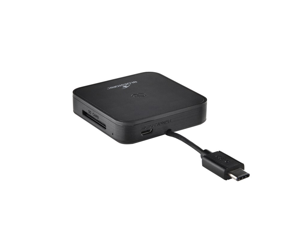 Matériels informatique lecteur de carte et Hub USB-C Bluestork infinytech Réunion 2