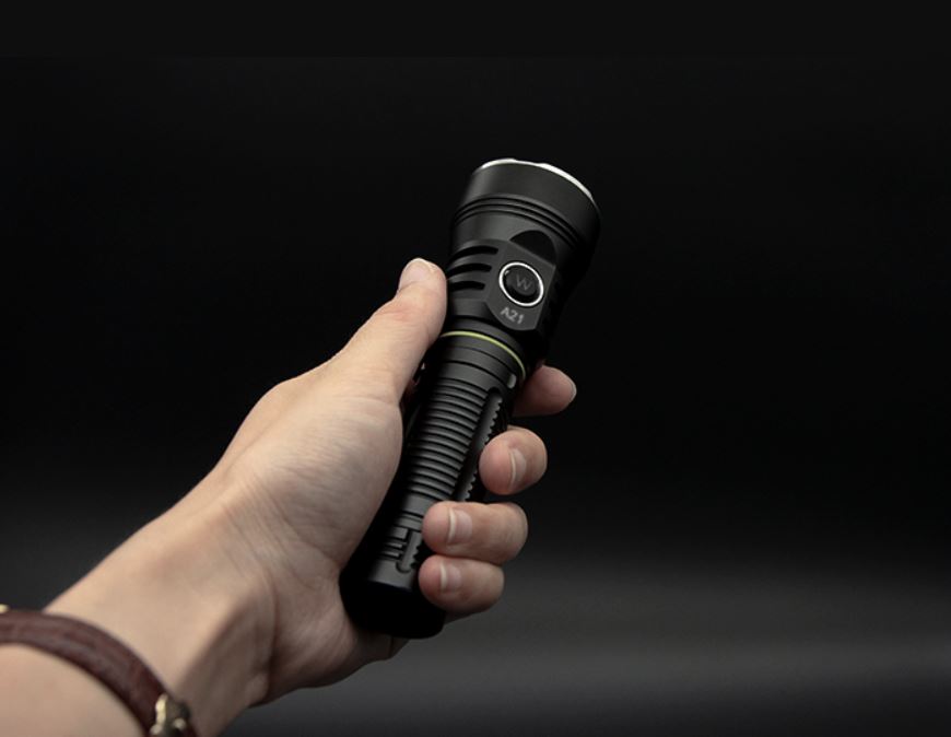 Accessoires lampe torche WUBEN A21 4200 Lumens infinytech Réunion 4