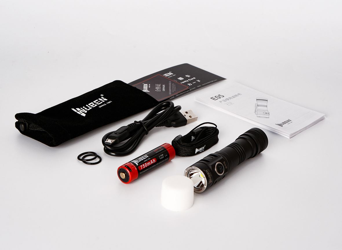 Accessoires lampe torche WUBEN E05 900 Lumens infinytech Réunion 3