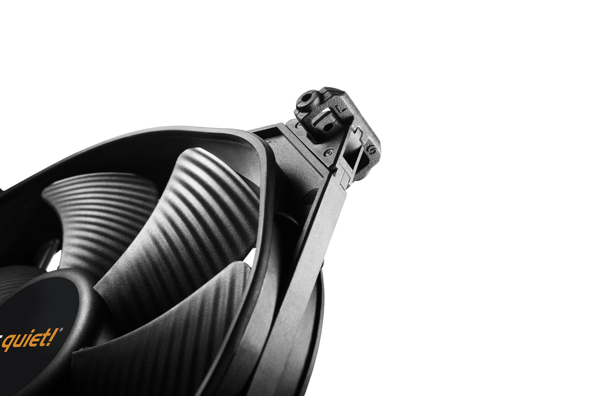Matériels informatique ventilateur BE QUIET SILENT WINGS 3 PWM 120mm infinytech Réunion 02